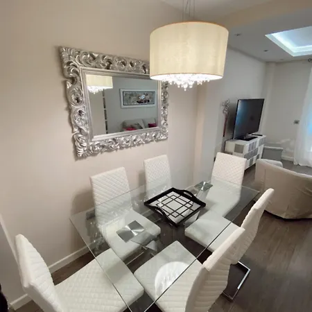 Beautiful & Cozy Apart. Pool & Parking-downtown Sanlucar de Barrameda