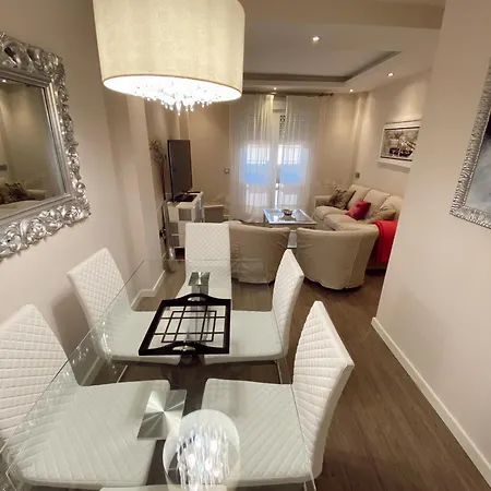 Beautiful & Cozy Apart. Pool & Parking-downtown Sanlucar de Barrameda