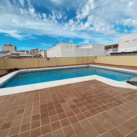 Beautiful & Cozy Apart. Pool & Parking-downtown Apartment